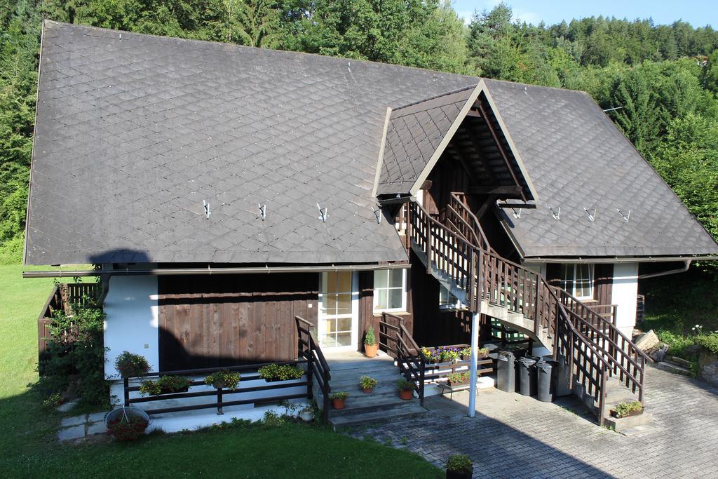 Ferienwohnungen Krakolinig Portschach am Woerthersee Exterior foto